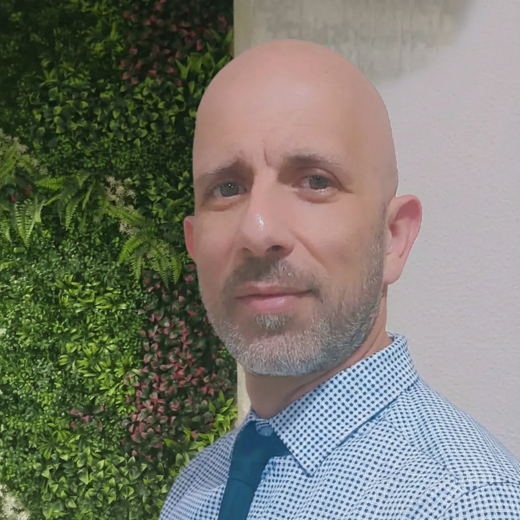Kenan Ibrahim - Property Advisor